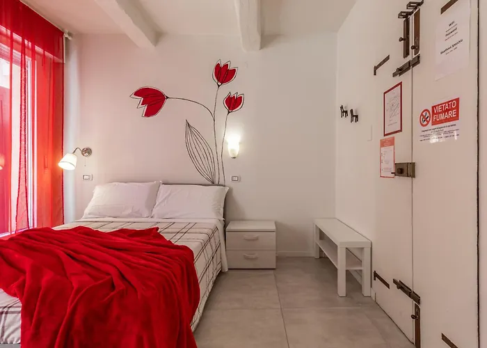 Al Centro - Affitti Brevi Italia * Modène