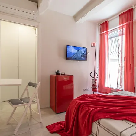 Al Centro - Affitti Brevi Italia