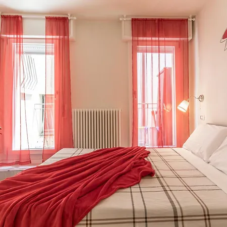 Al Centro - Affitti Brevi Italia